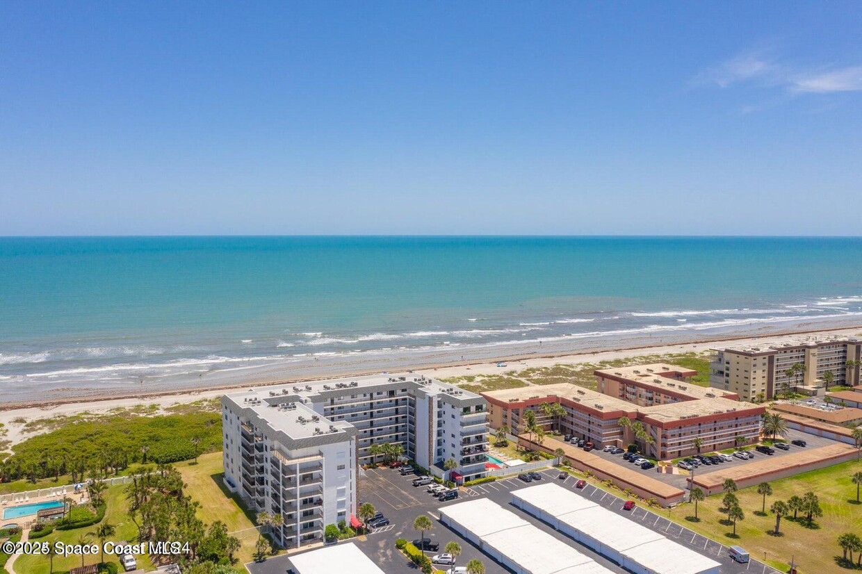 Foto principal - 650 N Atlantic Ave