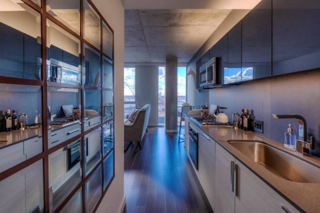 Photo - 745 W Division St Apartment