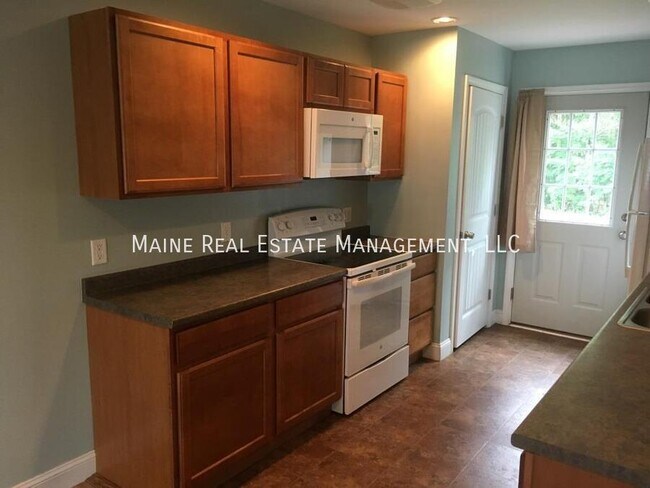 Foto del edificio - 24 Basketball Ct