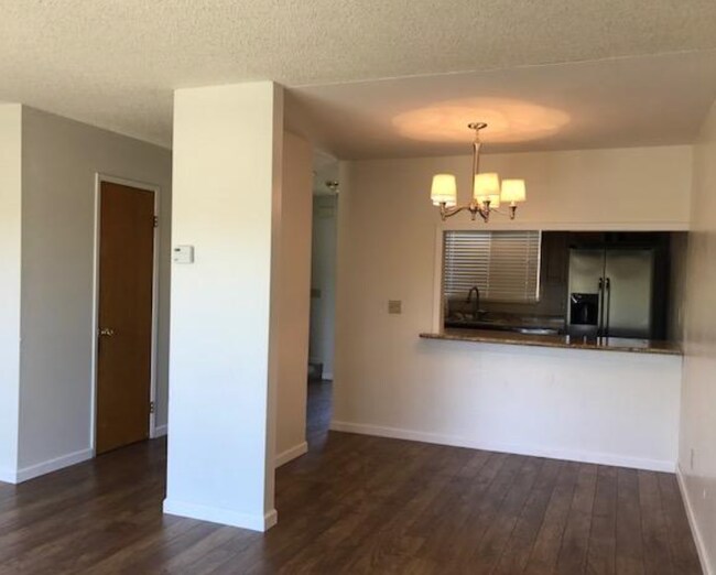 Building Photo - 4152-4162 Fran Way