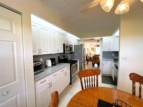 Building Photo - 1605 Abaco Dr