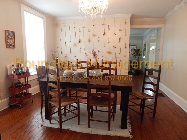 Foto del edificio - 976 Boulevard SE