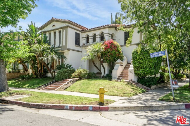 Foto del edificio - 1103 S Oakhurst Dr