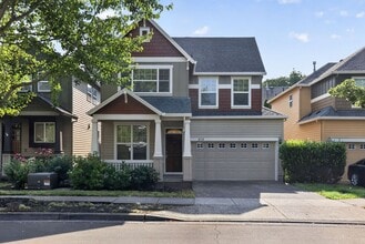Building Photo - 472 NE 60th Ave