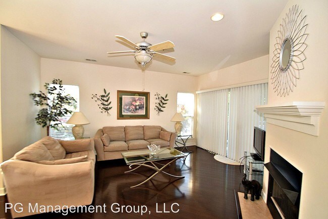 Building Photo - 7832 Village Harbor Dr