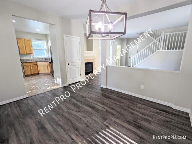 Building Photo - 5215 Cornerstone Dr