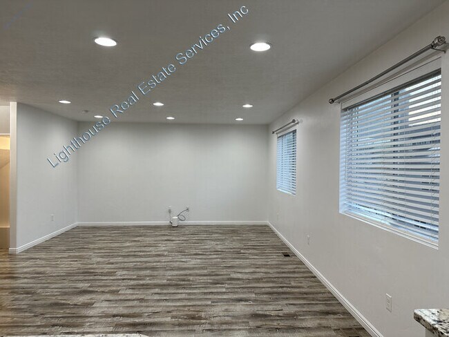 Foto del edificio - Big, Beautiful Saratoga Springs Home!