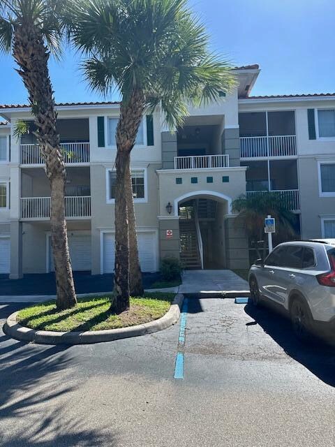 Foto principal - 11787 W Atlantic Blvd