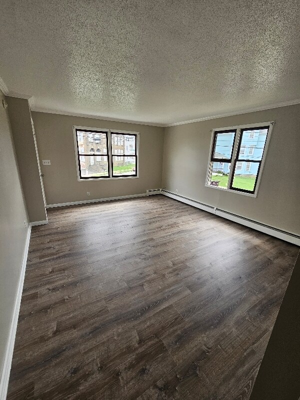 Foto del edificio - 62 Woodland St