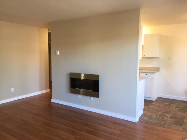 Building Photo - The Shields - 1 bedroom