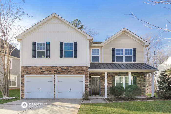 Primary Photo - 9931 Seven Oaks Dr