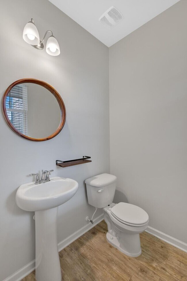 Foto del edificio - House for Rent in Holly Ridge with large y...
