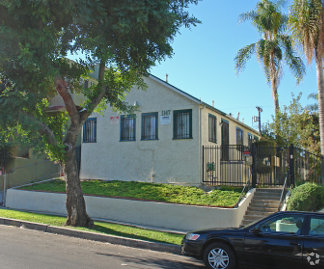 Building Photo - Columbia Apartments