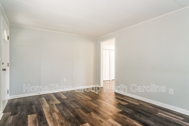 Building Photo - 1067 Morphus Bridge Rd