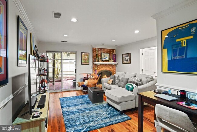 Foto del edificio - 4170 Governor Yeardley Ln
