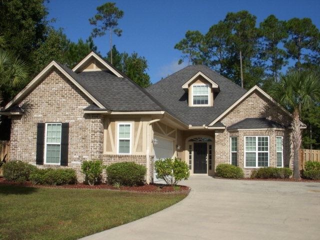 Building Photo - 102 Eagle Crest Dr