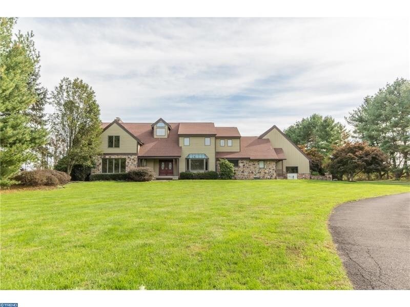Primary Photo - 5 Mt View Ct