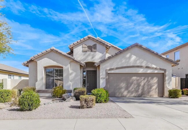 Building Photo - 6579 S Classic Way