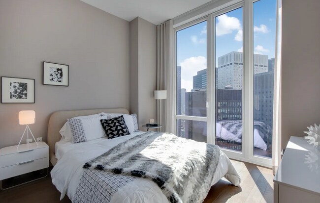 Building Photo - LUXURY 1 BED WITH SWEEPING CITY VIEWS IN P...