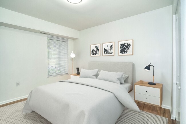 Dormitorio-Renovado - Cameron Pointe Apartments