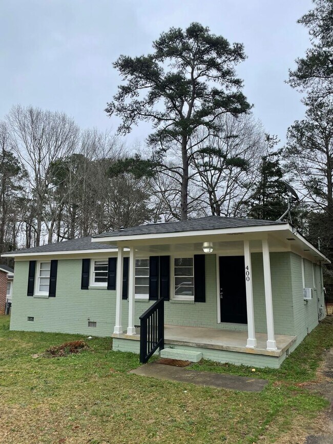 Foto del edificio - Cute and Newly Renovated Brick One Level Home in Auburn