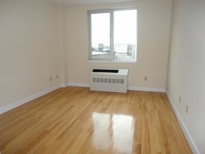 Foto del edificio - 574 4th Ave