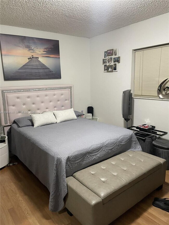 Foto del edificio - 8540 SW 133rd Avenue Rd