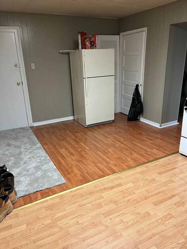 Kitchen living room - 2119 Jane St