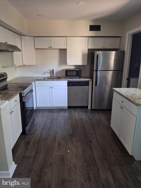 Foto del edificio - 20 Sycamore Ct