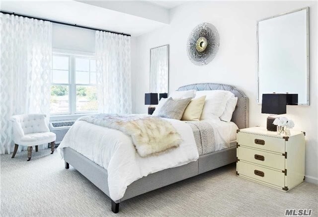 Foto del edificio - 20-30 Greybarn Ln