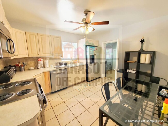 Photo - 1078 40th St Apartment