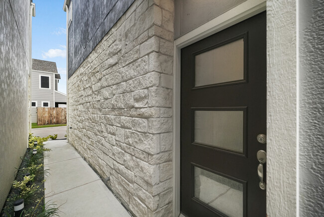 Front door - 5526 Holguin Hollow St