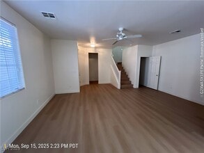 Building Photo - 9814 W Overlook Ridge Ave