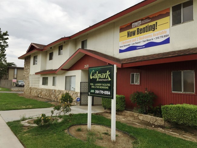 Foto del edificio - 2120 Park Way