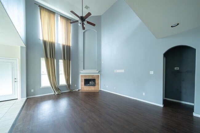 Foto del edificio - 19906 Dayton Ridge Ln