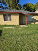 Building Photo - 1420 E McLellan Blvd