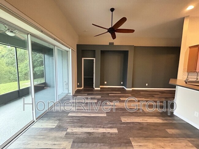 Building Photo - 5221 Clover Mist Dr