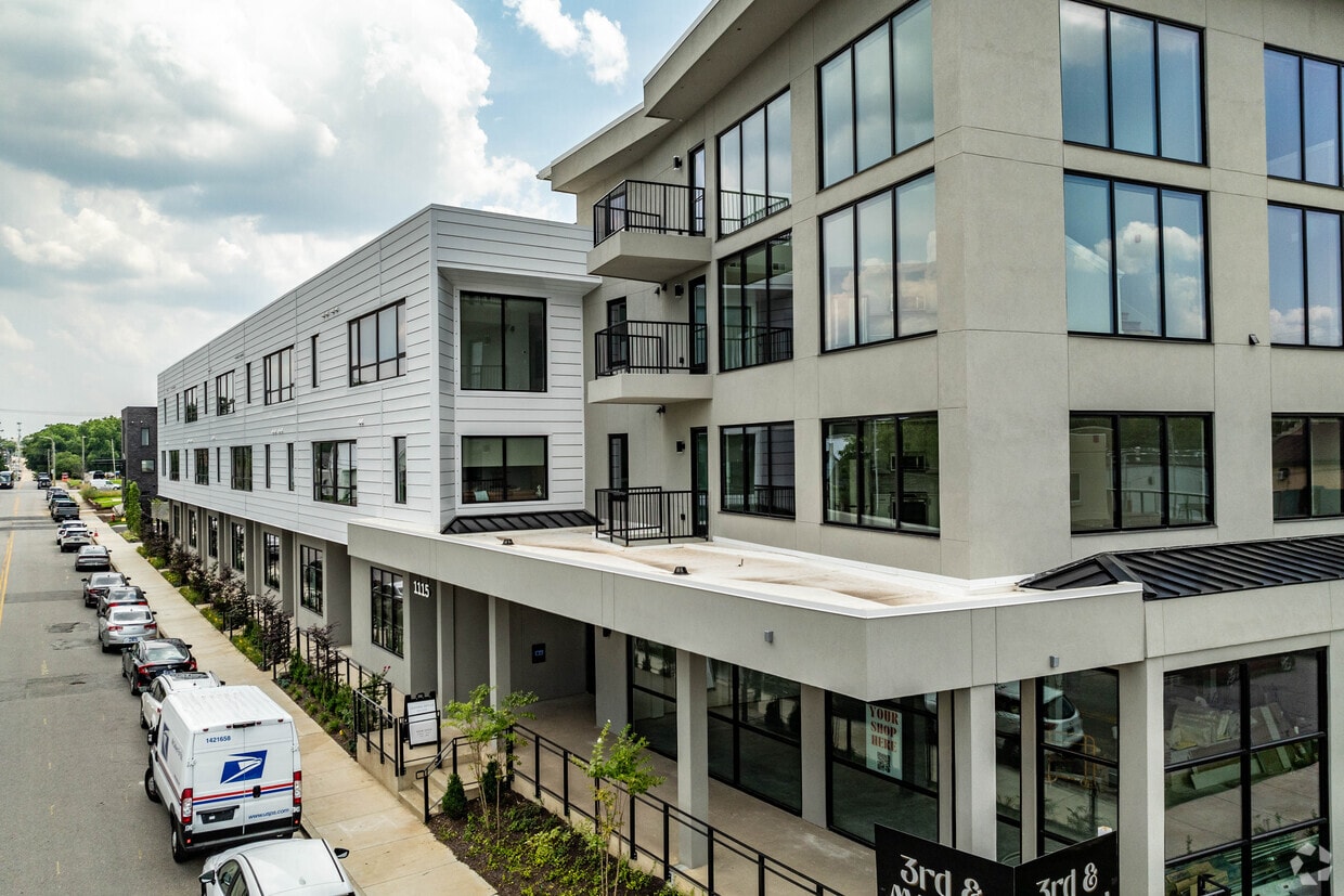 Primary Photo - 3rd Avenue Apartments