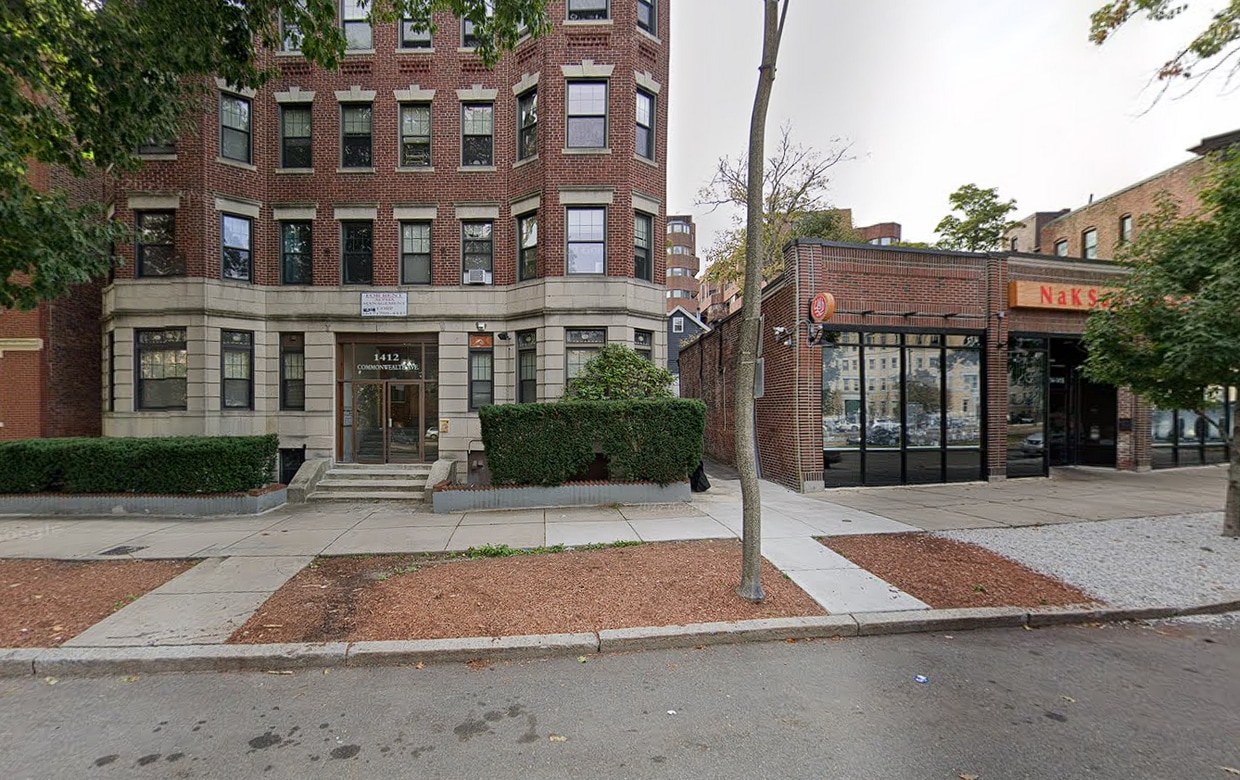 Primary Photo - 1412 Commonwealth Ave