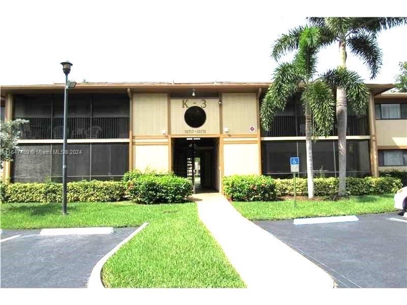 Foto principal - 10723 W Clairmont Cir