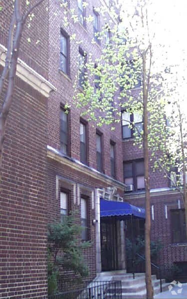 Building Photo - 429-435 Fairmount Ave
