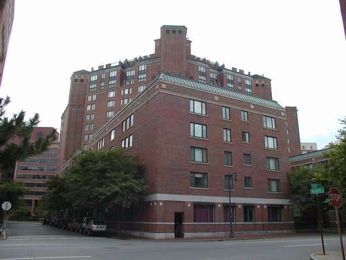 Alternate view, rear. - River Court