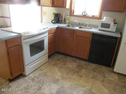 Building Photo - 512 Cougar Pl