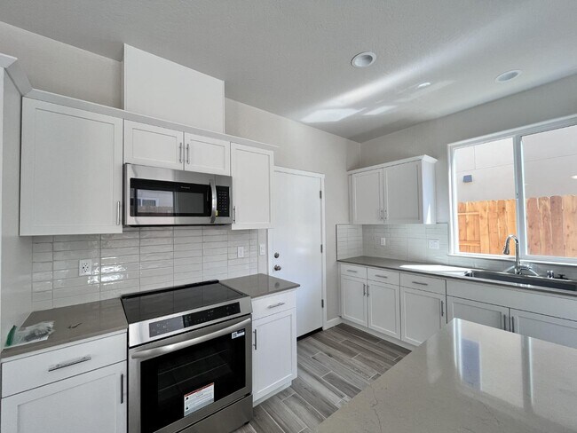 Foto del edificio - 2909 E Veleta Dr