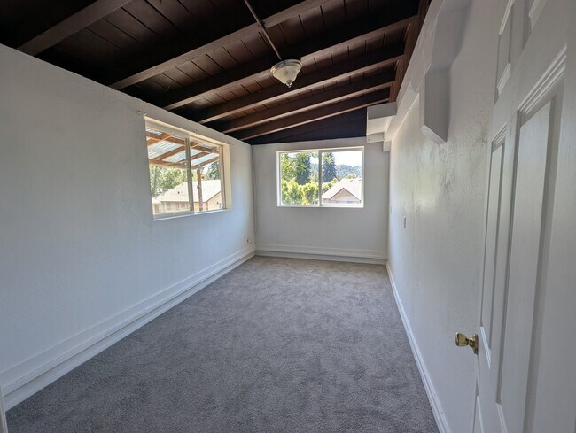 Foto del edificio - 14301 Mill Ct