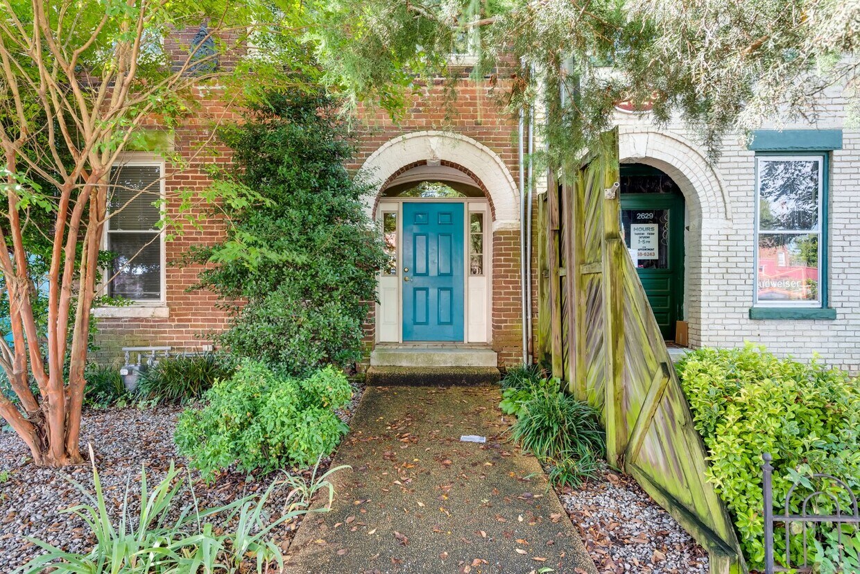 Foto principal - 2627 W Cary St