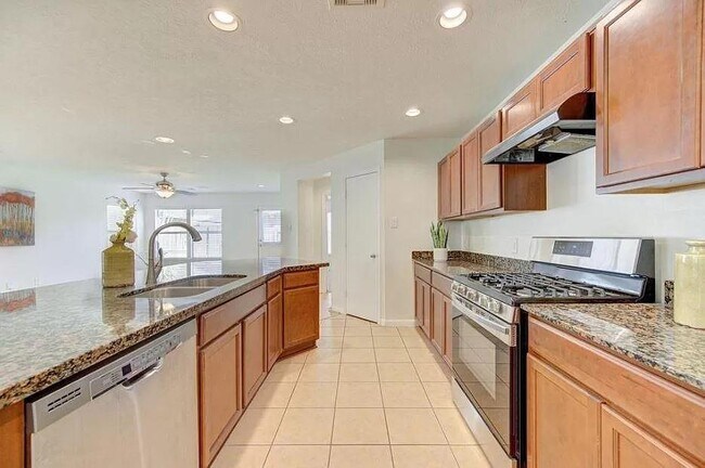 Building Photo - 15331 Keystone Bend Ln