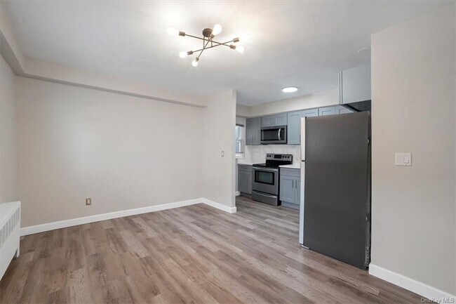 Foto del edificio - 31 Waring Pl