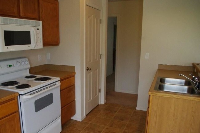 Foto del edificio - 2986 W Marbeth Ct