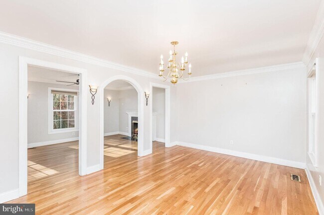 Building Photo - 7896 Godolphin Dr